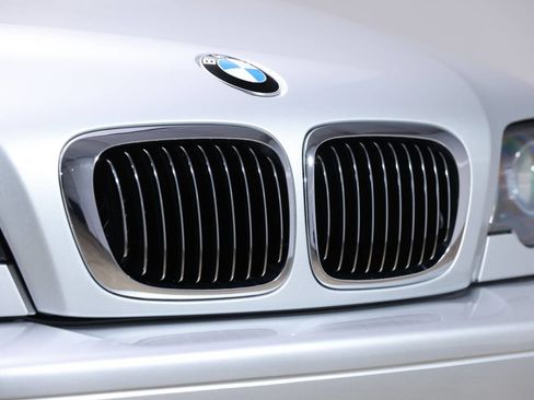 Used 2004 BMW M3 Coupe image 26