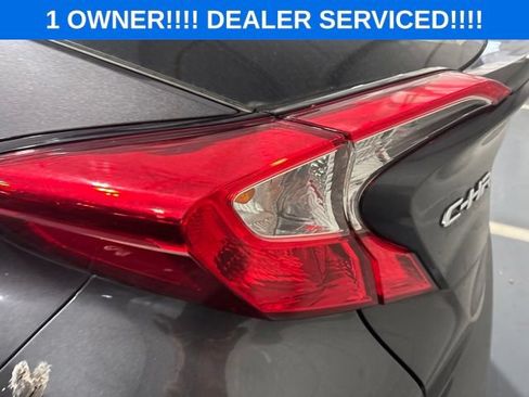 Used 2020 Toyota C-HR LE FWD image 6