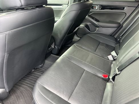 Used 2024 Honda Civic Sport Touring image 11