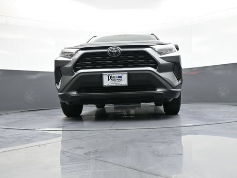 Used 2020 Toyota RAV4 LE w/ All Weather Liner Package AWD/4WD image 26