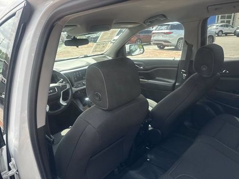 Used 2019 GMC Acadia SL FWD image 26
