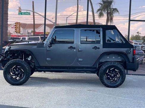 Used 2017 Jeep Wrangler Unlimited Sport image 5