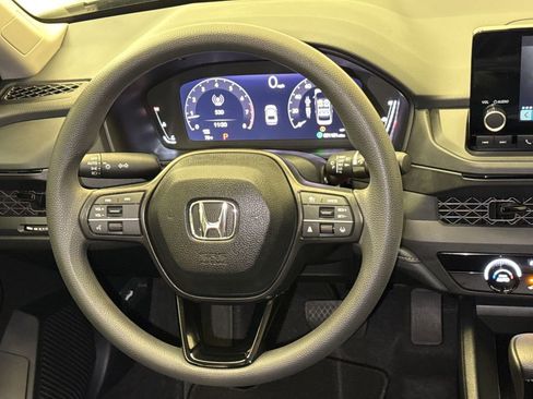 Certified 2025 Honda Accord LX image 12