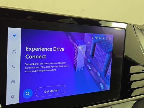 Used 2025 Toyota Camry SE image 16