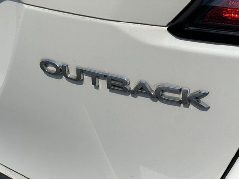 Used 2022 Subaru Outback Premium w/ Popular Package #1 AWD/4WD image 10