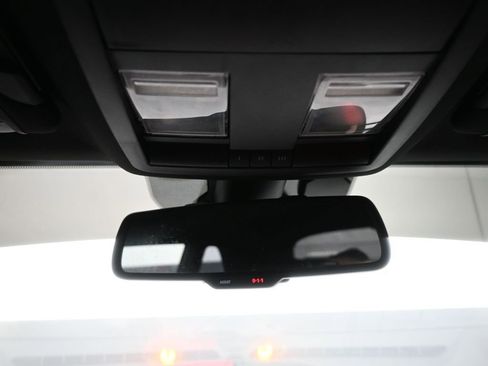 Used 2016 Dodge Challenger SRT Hellcat image 36