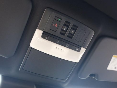 New 2026 Nissan Rogue Platinum AWD/4WD image 16
