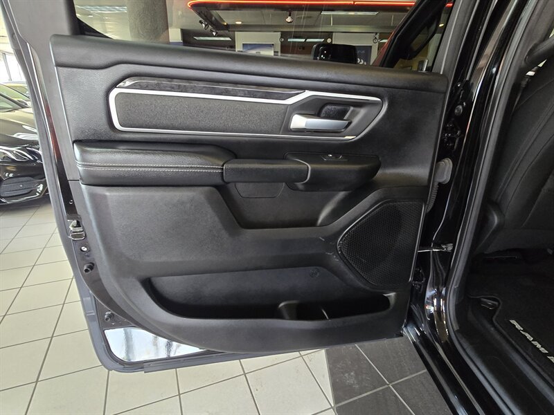 Used 2019 RAM 1500 Big Horn AWD/4WD image 10