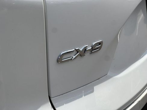 Used 2019 MAZDA CX-9 Touring w/ Touring Premium Package FWD image 24