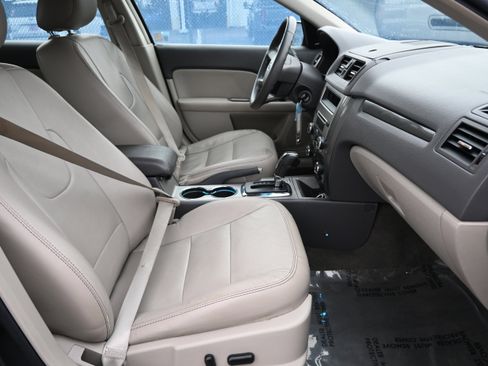 Used 2012 Ford Fusion SEL image 14