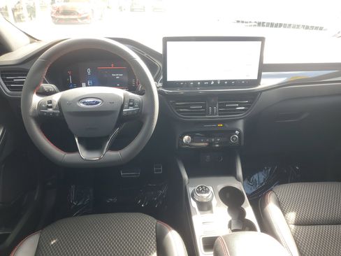 Used 2023 Ford Escape ST-Line w/ Tech Pack #1 image 11