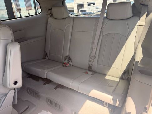 Used 2010 Buick Enclave CXL AWD/4WD image 14