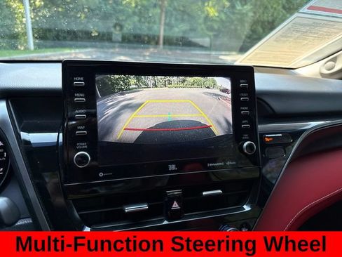 Used 2022 Toyota Camry XSE FWD image 17