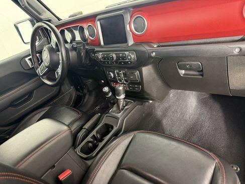 Used 2023 Jeep Gladiator Rubicon w/ LED Lighting Group image 11