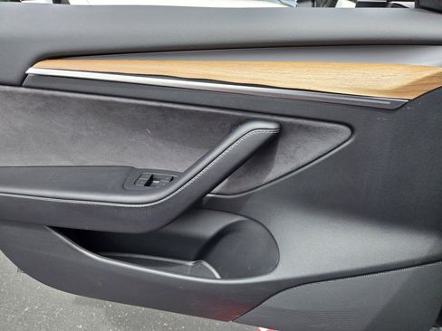 Used 2022 Tesla Model 3 RWD image 23