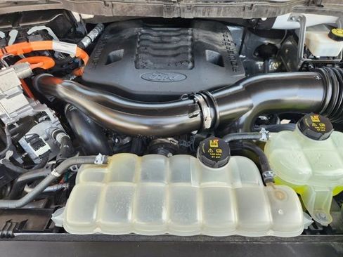 Used 2023 Ford F150 Platinum w/ Equipment Group 701A High image 33