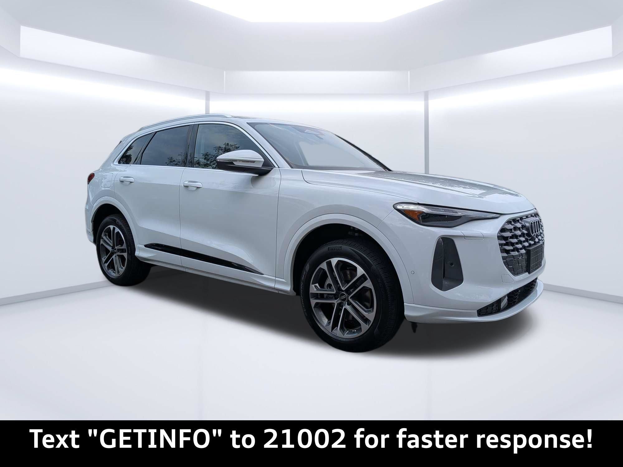 New 2026 Audi Q5 Premium Plus AWD/4WD 360° Tour