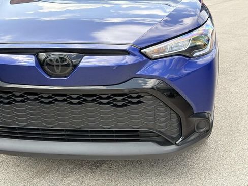 Used 2024 Toyota Corolla Cross AWD Hybrid image 9