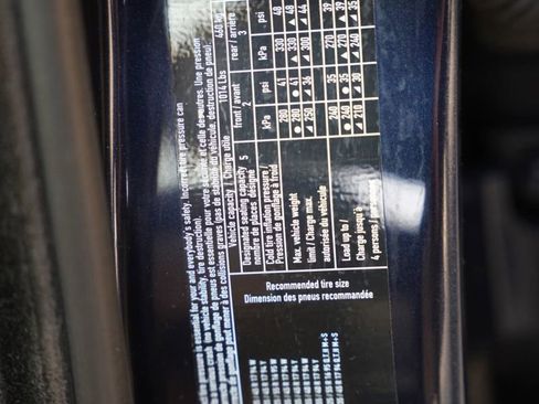 Used 1999 BMW 540i Sedan image 42