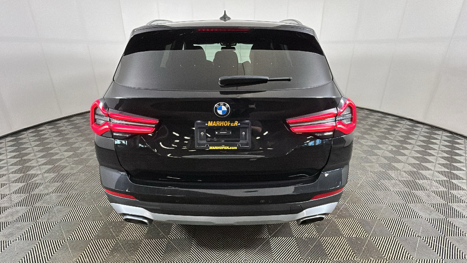 Used 2024 BMW X3 xDrive30i AWD/4WD image 4
