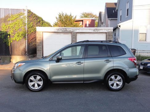 Used 2014 Subaru Forester 2.5i Premium w/ All-Weather Package AWD/4WD image 6