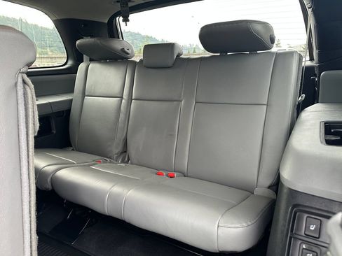 Used 2021 Toyota Sequoia SR5 w/ Premium Package AWD/4WD image 15