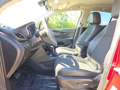 Certified 2022 Buick Encore Preferred w/ Safety Package image 15