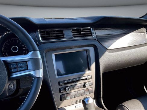 Used 2014 Ford Mustang GT Premium w/ Electronics Package RWD image 9