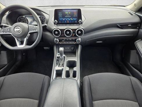 Used 2025 Nissan Sentra SV FWD image 16