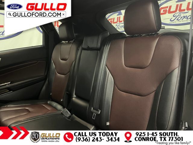 Used 2020 Ford Edge Titanium w/ Equipment Group 301A FWD image 14