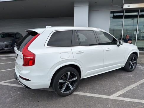 Used 2018 Volvo XC90 T6 R-Design w/ Convenience Package image 4