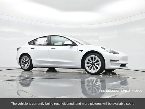 Used 2022 Tesla Model 3 Long Range image 35