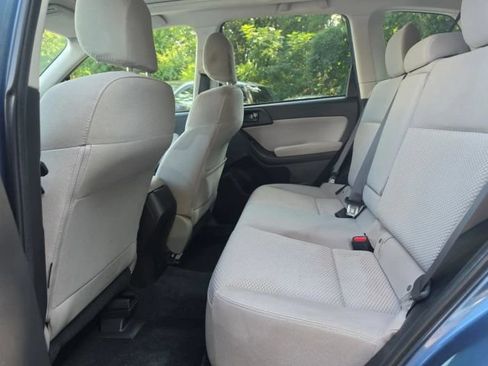 Used 2015 Subaru Forester 2.5i Premium w/ All-Weather Package AWD/4WD image 10