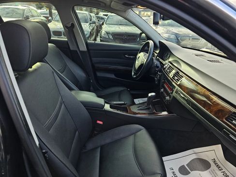 Used 2011 BMW 335i xDrive Sedan image 10