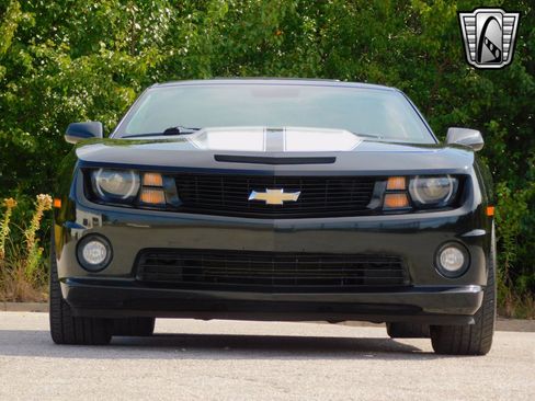 Used 2011 Chevrolet Camaro SS w/ RS Package image 10