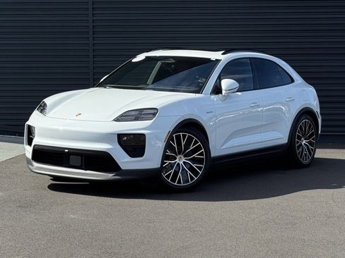 Certified 2025 Porsche Macan Electric image 1