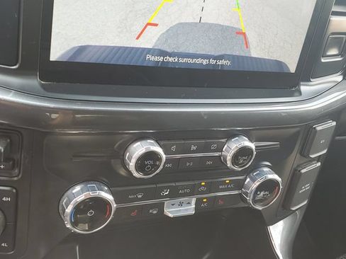 Used 2022 Ford F150 XLT w/ Equipment Group 302A High AWD/4WD image 17