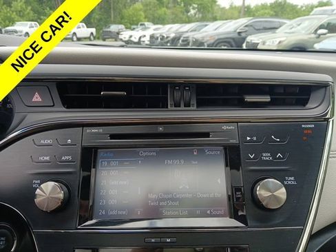 Used 2017 Toyota Avalon Limited w/ Carpet Mat Package FWD image 19