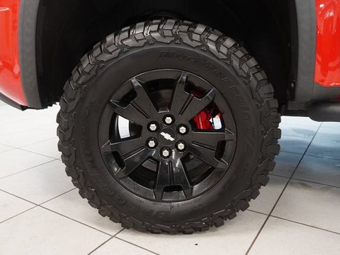 Used 2016 Chevrolet Colorado Z71 AWD/4WD image 15