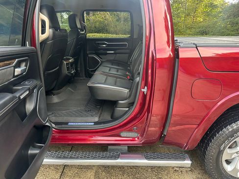 Used 2020 RAM 1500 Laramie image 18