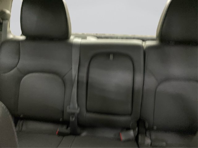 Used 2012 Nissan Frontier SL w/ Moonroof Pkg AWD/4WD image 21