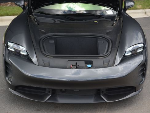 Certified 2020 Porsche Taycan Turbo S AWD/4WD image 35