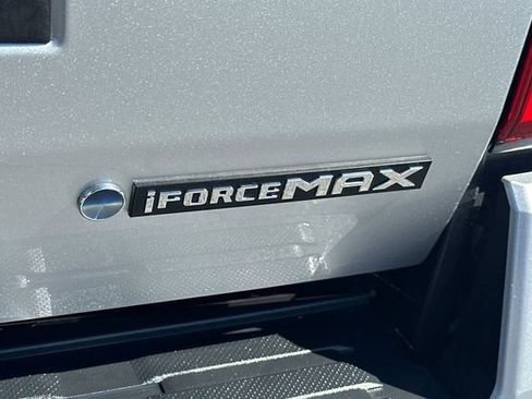 Used 2025 Toyota Tacoma TRD Off-Road image 30