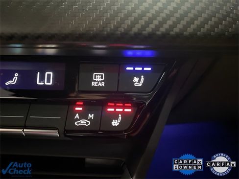 Used 2024 Audi e-tron GT Prestige w/ Prestige Package image 59