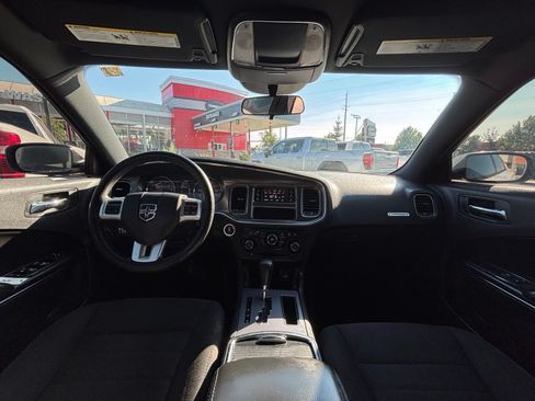 Used 2014 Dodge Charger SE RWD image 20
