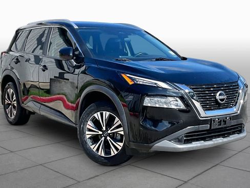 Certified 2023 Nissan Rogue SV w/ SV Premium B Package FWD image 3
