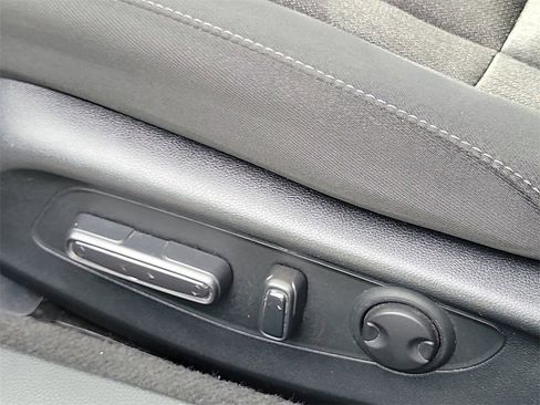 Used 2023 Honda Accord Sport image 15