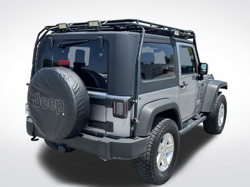 Used 2017 Jeep Wrangler Sport AWD/4WD image 7