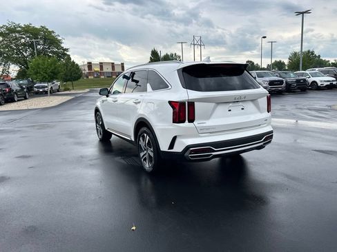 Certified 2023 Kia Sorento EX AWD/4WD image 9