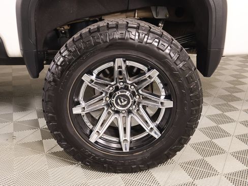Used 2024 GMC Sierra 2500 Denali w/ Denali Reserve Package AWD/4WD image 19